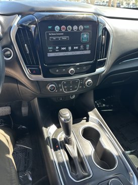Used 2019 Chevrolet Traverse LT w/ LT Premium Package image 13