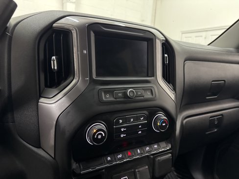 Used 2020 Chevrolet Silverado 1500 Custom w/ Custom Value Package image 42