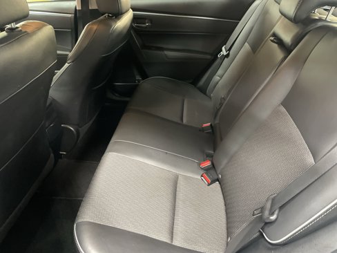 Used 2016 Toyota Corolla S image 32