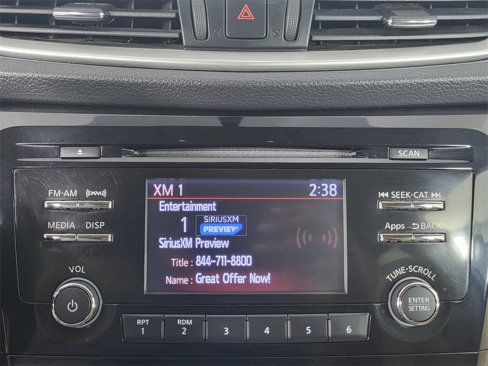 Used 2016 Nissan Rogue SV image 16