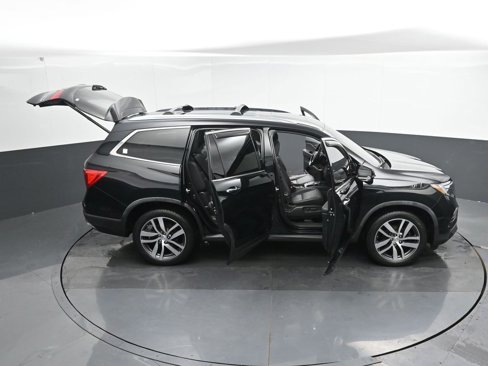 Used 2018 Honda Pilot Touring image 57