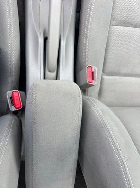 Used 2014 Honda Insight LX image 33