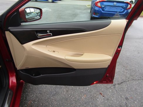 Used 2011 Hyundai Sonata Limited w/ Navigation Pkg 5 image 22