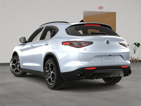 New 2025 Alfa Romeo Stelvio Sprint image 4