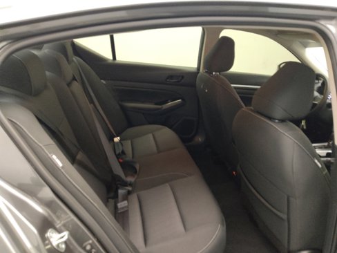 Used 2023 Nissan Altima 2.5 SV image 19