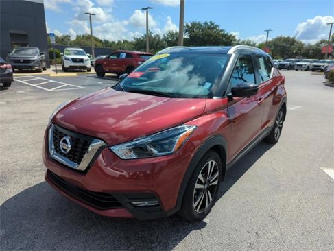 Certified 2020 Nissan Kicks SR image 10