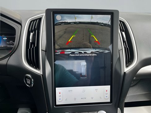 Used 2023 Ford Edge SEL image 29