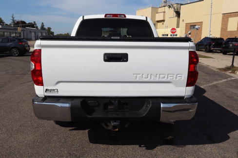 Used 2018 Toyota Tundra SR5 w/ SR5 Upgrade Package image 10