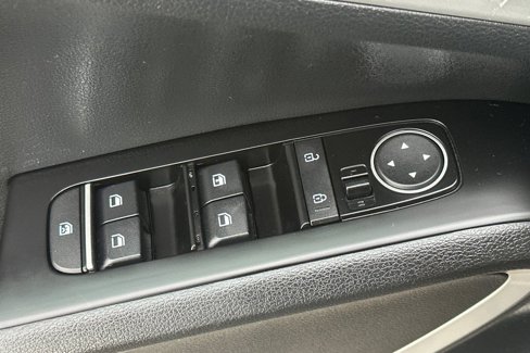 Used 2024 Kia Soul LX w/ Option Group 015 image 12