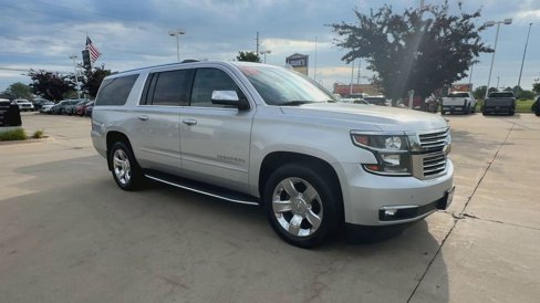 Certified 2018 Chevrolet Suburban Premier image 2