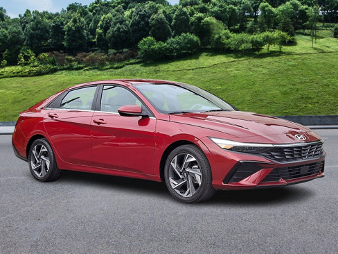 Used 2025 Hyundai Elantra SEL image 1