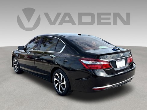 Used 2016 Honda Accord EX image 29