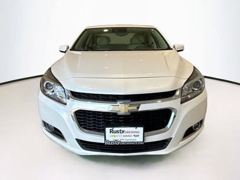 Used 2015 Chevrolet Malibu LTZ image 2