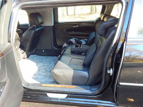 Used 2011 Cadillac DTS Limousine image 13