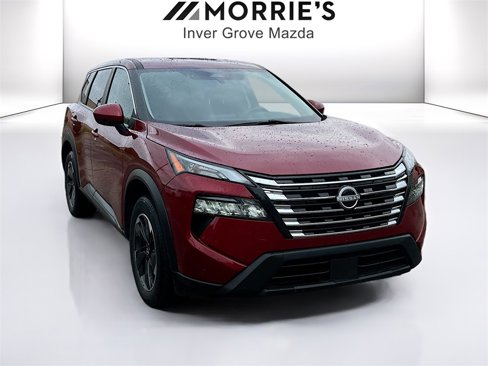 Used 2024 Nissan Rogue SV image 3
