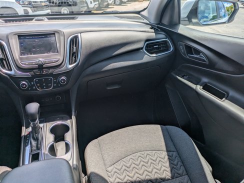 Used 2024 Chevrolet Equinox LT image 18