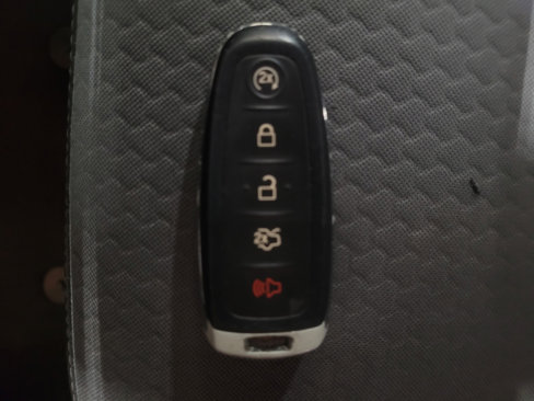 Used 2019 Ford Escape SE image 32