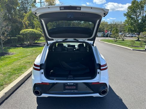 Used 2022 Genesis GV70 2.5T w/ Sport Prestige Package image 28