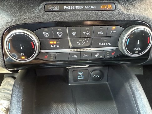 Used 2022 Ford Escape SEL image 26