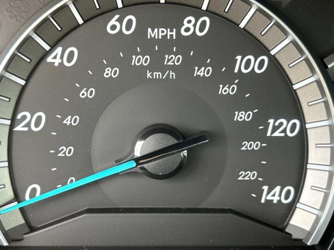 Used 2013 Toyota Camry SE image 21