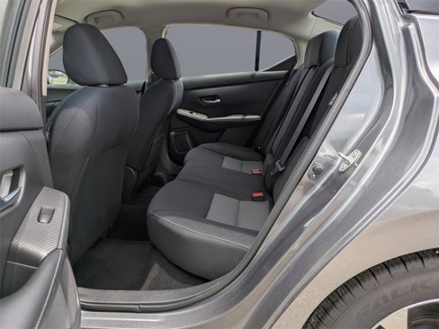 Used 2021 Nissan Sentra SV image 13