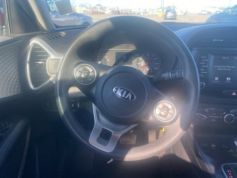 Used 2020 Kia Soul LX image 15
