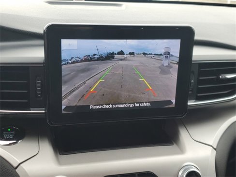 Used 2021 Ford Explorer XLT w/ Equipment Group 202A image 29