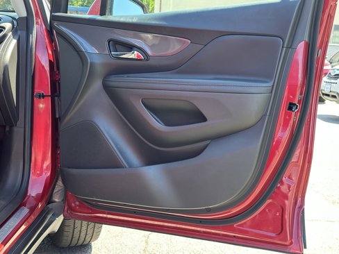 Used 2020 Buick Encore Preferred image 13