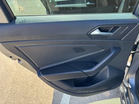Used 2025 Volkswagen Jetta S image 39