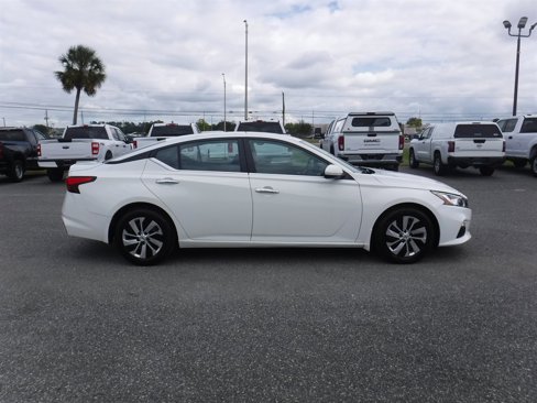 Used 2021 Nissan Altima 2.5 S image 3
