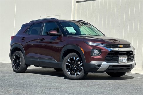Used 2022 Chevrolet TrailBlazer LT w/ Convenience Package image 2
