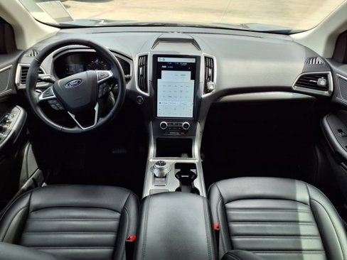 Used 2022 Ford Edge SEL w/ Convenience Package image 16