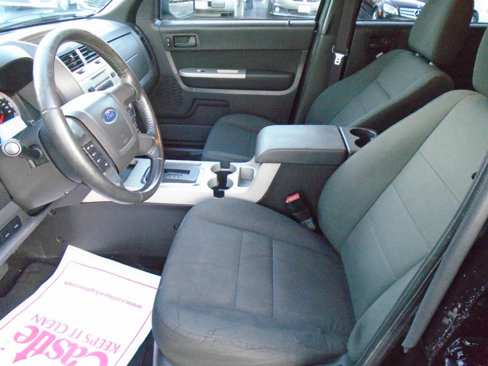 Used 2009 Ford Escape XLT image 9