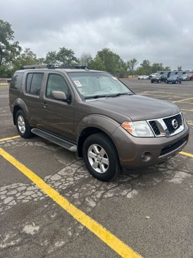 Used 2008 Nissan Pathfinder SE w/ Premium Pkg image 7