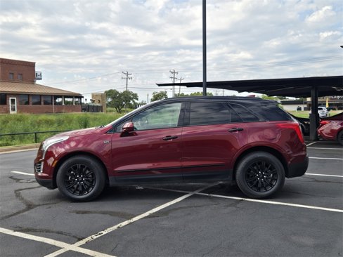 Used 2017 Cadillac XT5 Luxury w/ LPO, Wheel Lock Package image 4