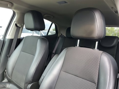 Used 2018 Buick Encore Sport Touring w/ Safety Package image 10