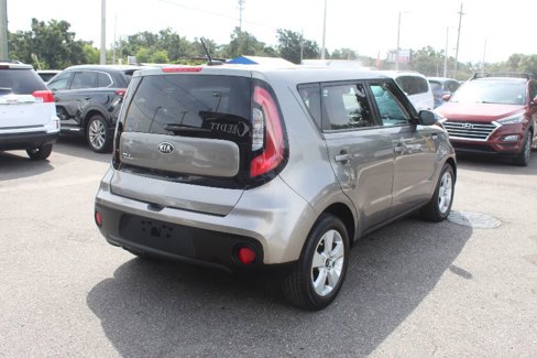 Used 2018 Kia Soul image 3