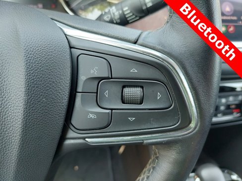 Used 2021 Buick Encore GX Essence w/ Experience Buick Package image 27