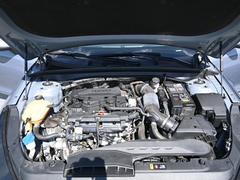 Used 2022 Kia K5 LXS image 11