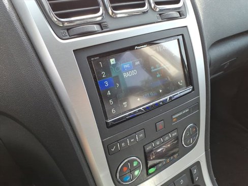 Used 2011 GMC Acadia SLT image 14