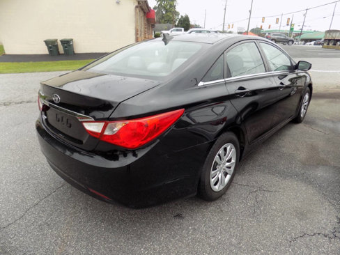Used 2011 Hyundai Sonata GLS image 3