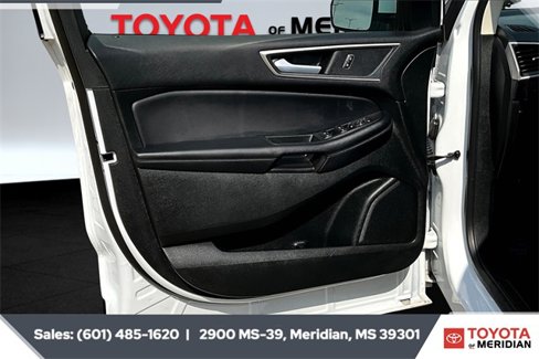 Used 2023 Ford Edge SEL image 17