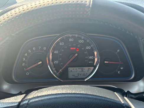 Used 2014 Toyota RAV4 Limited image 16
