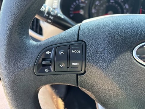 Used 2015 Kia Sportage LX image 12