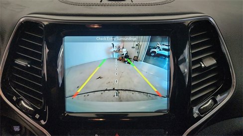 Used 2019 Jeep Cherokee High Altitude image 17