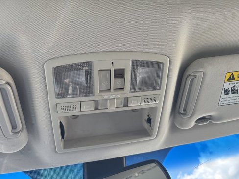 Used 2011 MAZDA CX-9 Grand Touring w/ Moonroof & Bose Audio Pkg image 22