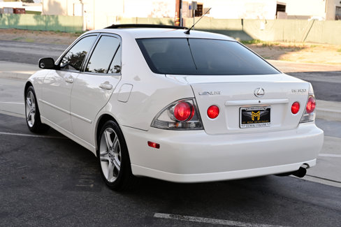 Used 2001 Lexus IS 300 image 4
