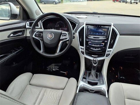 Used 2016 Cadillac SRX Luxury image 11