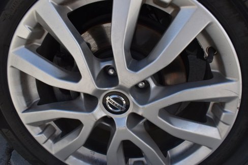 Used 2021 Nissan Rogue Sport SV image 9
