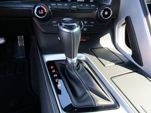 Used 2019 Chevrolet Corvette Z06 w/ Battery Protection Package image 17
